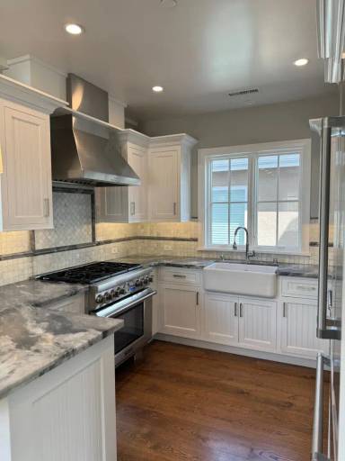 Main picture of 710 1/2 Goldenrod Ave