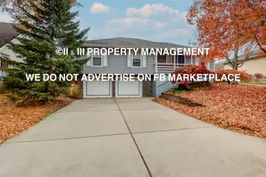 Main picture of 1114 NE Richardson Pl