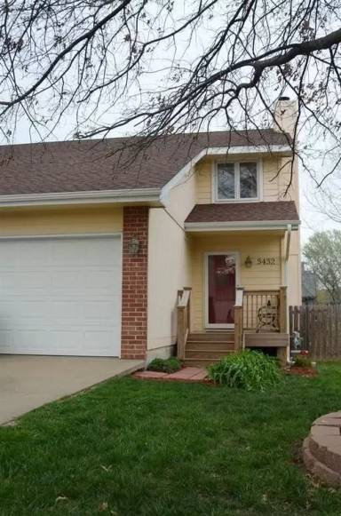 Main picture of 3418 SE Walnut Dr