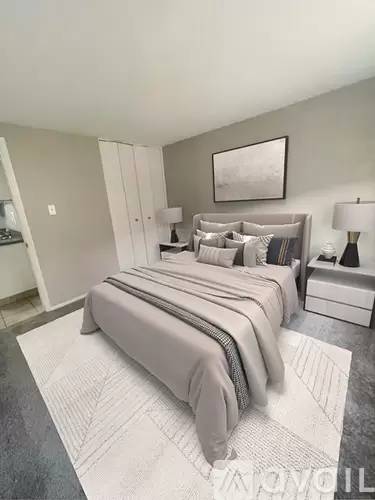 Main picture of Royal Oaks Apartments