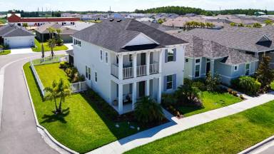 Main picture of 3706 Front Park Dr