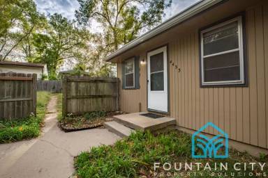 Main picture of 4433 NE Winn Rd