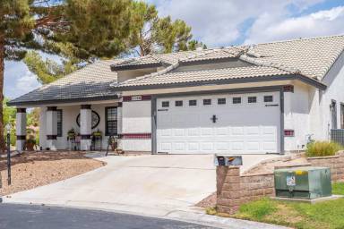 Main picture of 5596 Edisto Cir