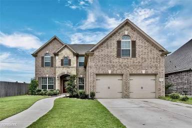 Main picture of 2531 Deerwood Heights Ln