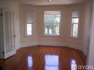 Main picture of 29 Goddard St