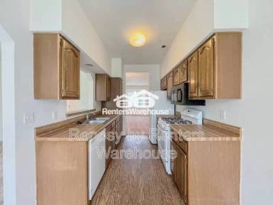 Main picture of 5623 Rivermill Cir