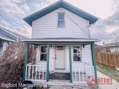 Main picture of 203 E Pacific St