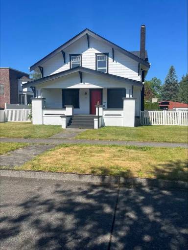 Main picture of 715 H St
