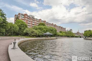 Main picture of 6 Canal Park