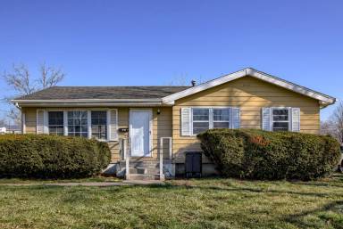 Main picture of 4820 Jaynes St