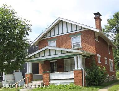 Main picture of 673 Bedford Ave