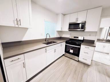 Main picture of 2029 Harbor Blvd