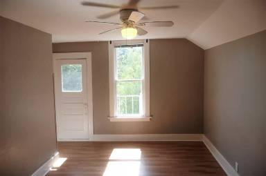 Main picture of 1827 SW Cable Ave