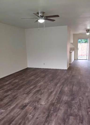 Main picture of 493 E Vista Chino
