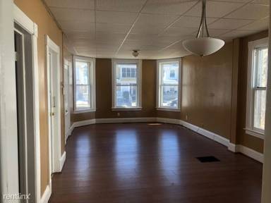Main picture of 1262 Parkwood Blvd