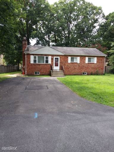 Main picture of 7911 Vernon Dr