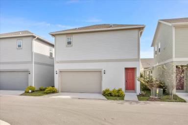 Main picture of 10535 Marconi Ave