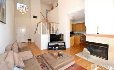 Main picture of 214 Sutton Cir