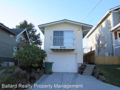 Main picture of 6541 Earl Ave NW