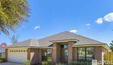 Main picture of 2903 Cranes Landing Ct