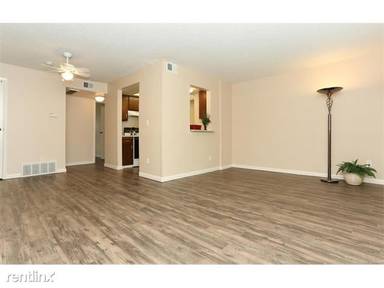 Main picture of Pebble Creek Condo