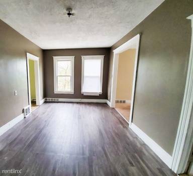 Main picture of 1045 Junction St