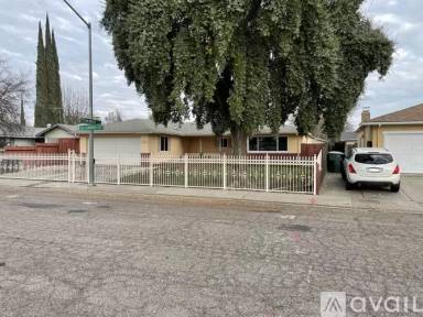 Main picture of 2316 San Domingo Way