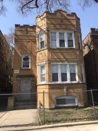 Main picture of 8100 S Marshfield Ave