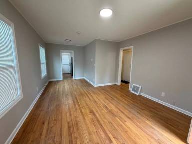 Main picture of 4501 N Montana Ave