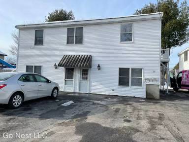 Main picture of 77 Chambers Ave