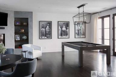 Main picture of 901 Pacific Ave