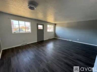 Main picture of 212 N Sheridan St
