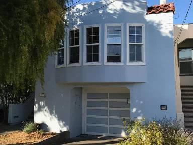 Main picture of 210 Poplar Ave