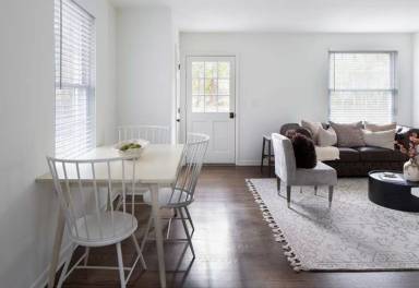 Main picture of 203 Leake Ave