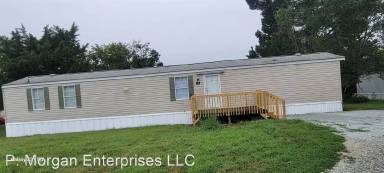 Main picture of Clover Creek Village