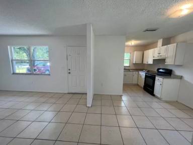 Main picture of 2213 Martin Luther King Ave E