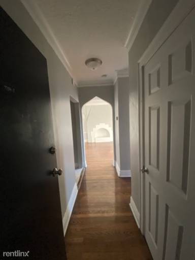 Main picture of 7749 S Yates Blvd