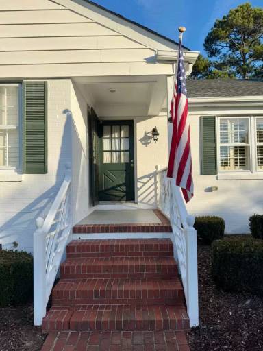 Main picture of 1104 Abingdon Rd
