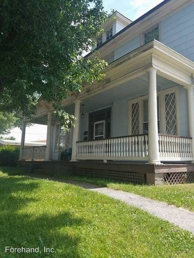 Main picture of 2000 Grace St