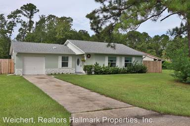 Main picture of 112 Crooked Pine Dr