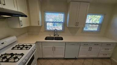 Main picture of 7240 Woodman Ave