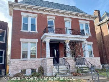 Main picture of 3212 Halliday Ave