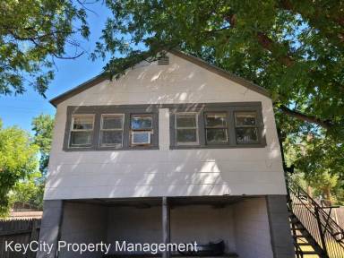 Main picture of 1617 Avenue Y