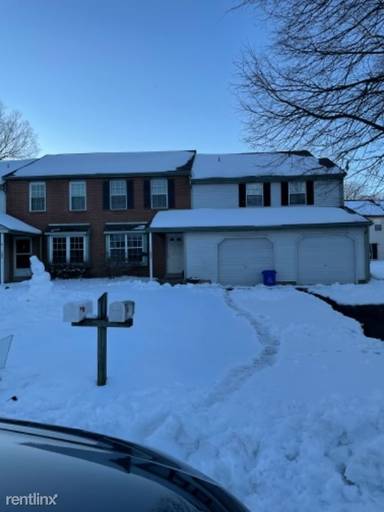 Main picture of 589 Wrensong Rd