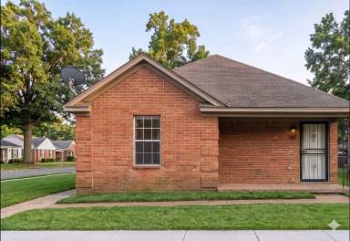 Main picture of 2135 Howell Ave