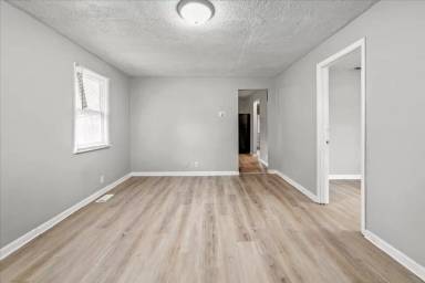 Main picture of 1744 Dawson St