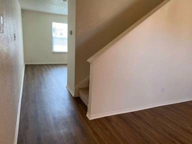 Main picture of 1101 Mustang Ridge Dr