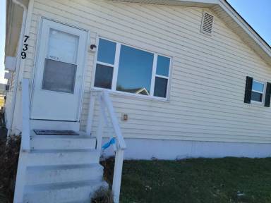 Main picture of 731 Saint Louis Ave