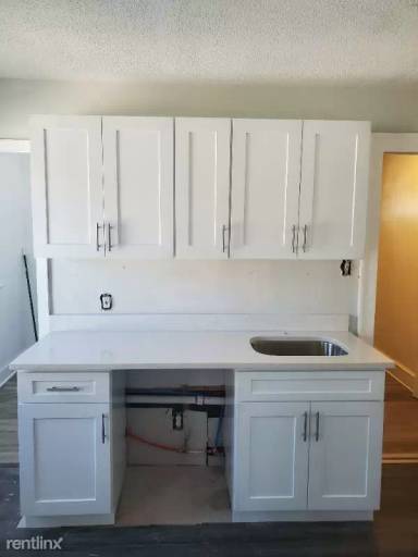 Main picture of 35 Gillette St