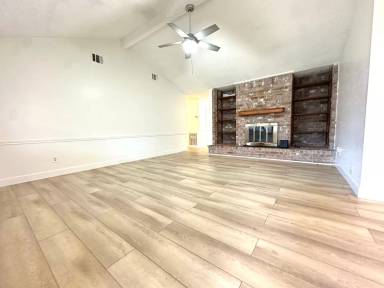 Main picture of 5027 Glendower Dr